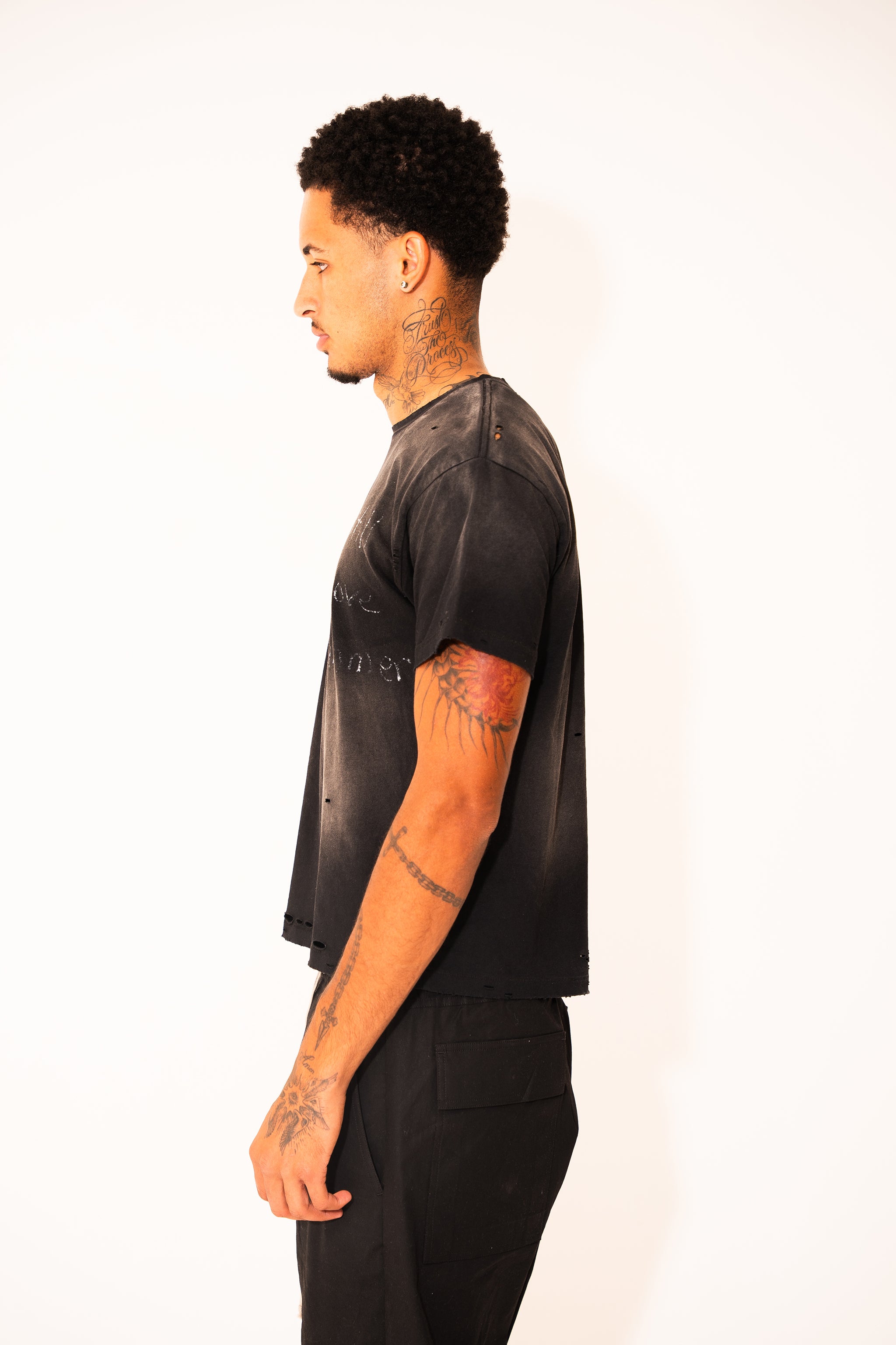 EXPRESSIONS T-SHIRT
